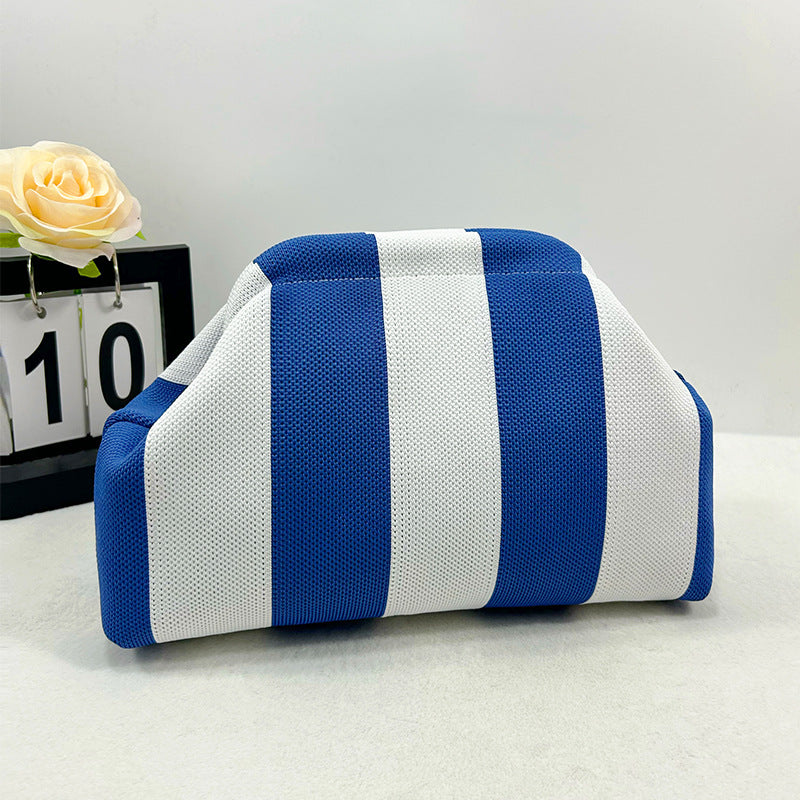 Nerja - Straw Clutch