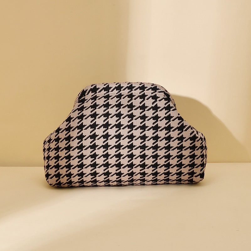 Nerja - Straw Clutch