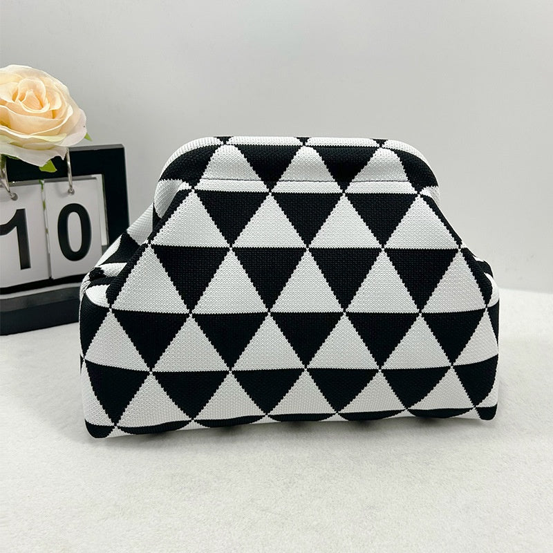 Nerja - Straw Clutch