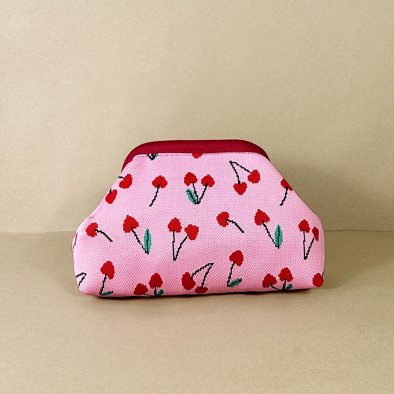 Nerja - Straw Clutch