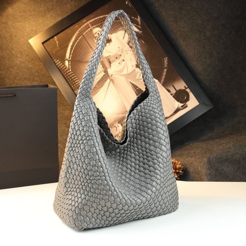 Handwoven Vintage Tote Bag With Large Capacity