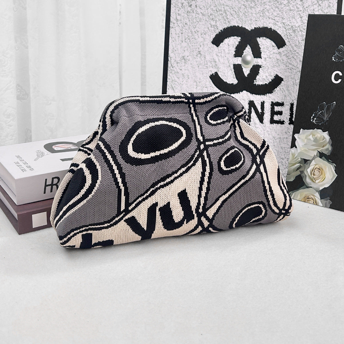 Nerja - Straw Clutch