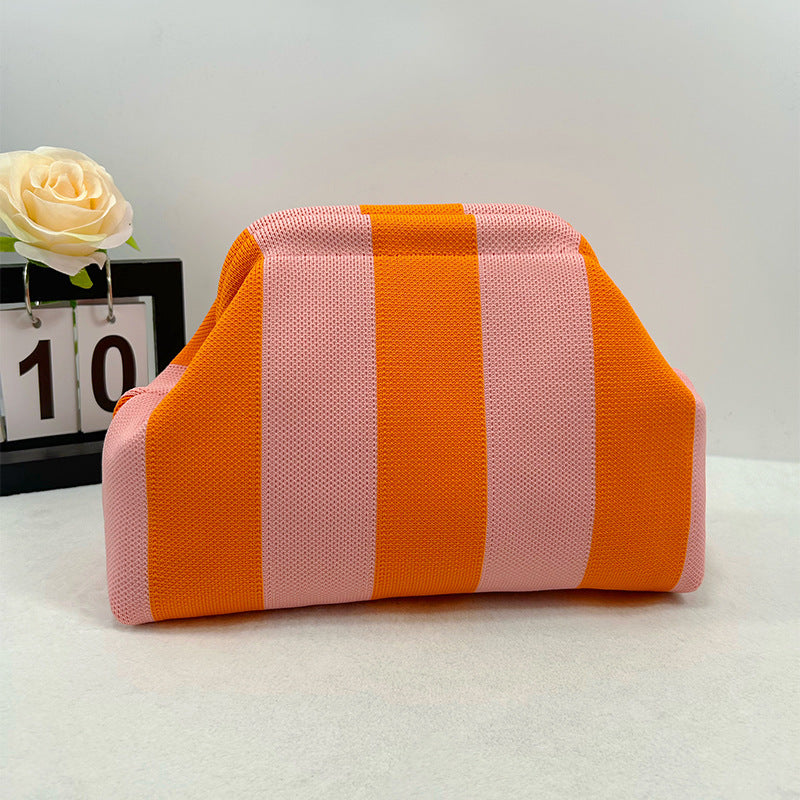 Nerja - Straw Clutch