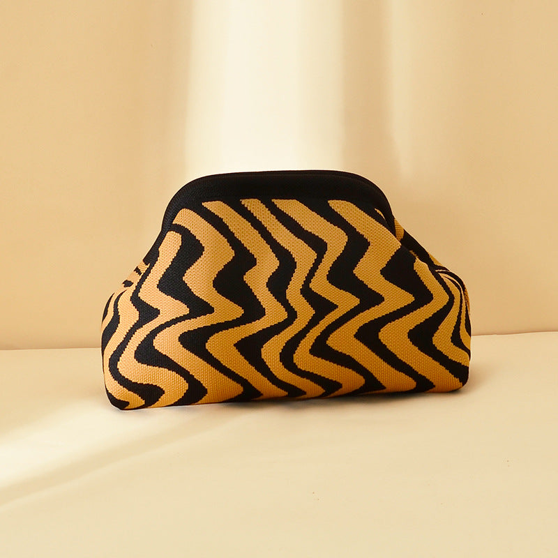 Nerja - Straw Clutch