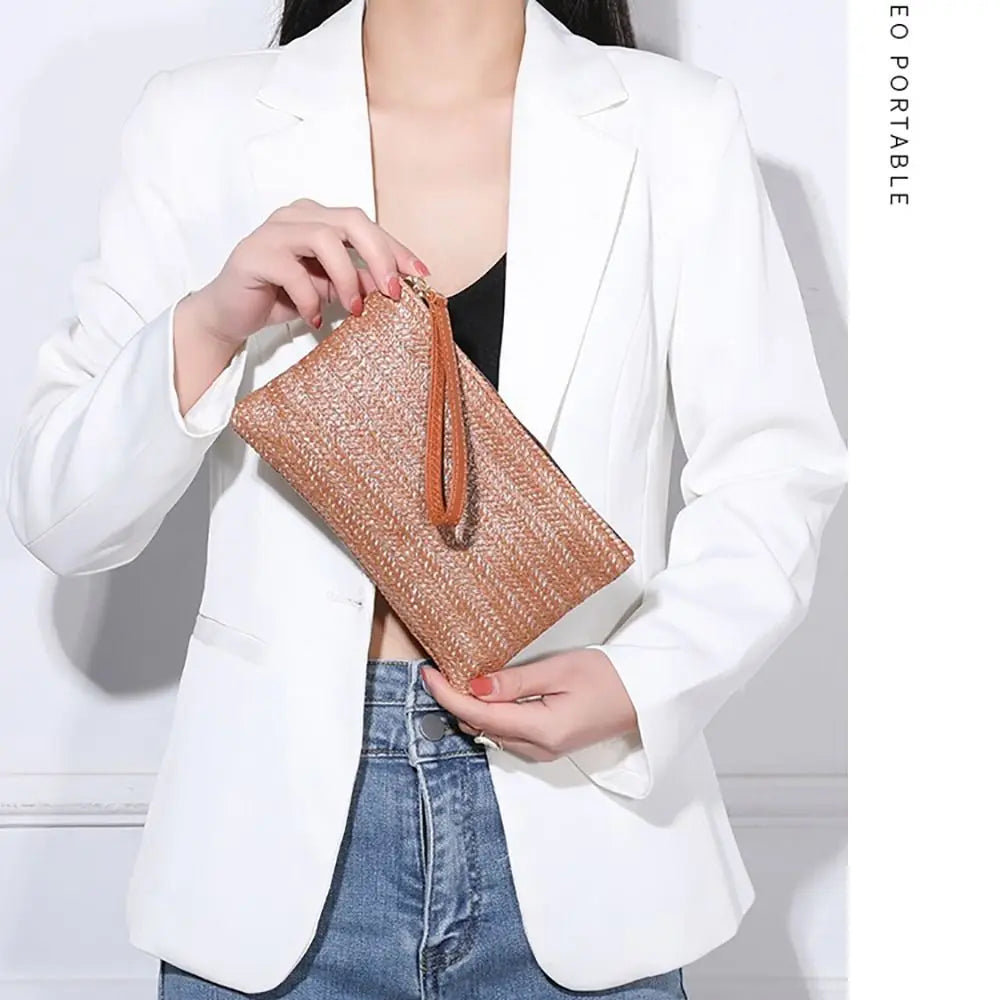 Milos - Straw Clutch