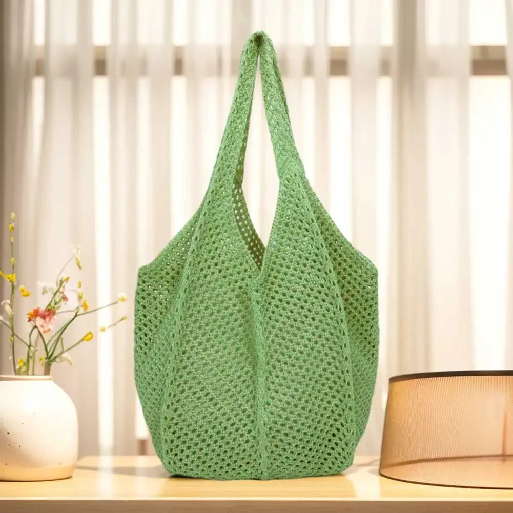 Koroni - Rattan Clutch