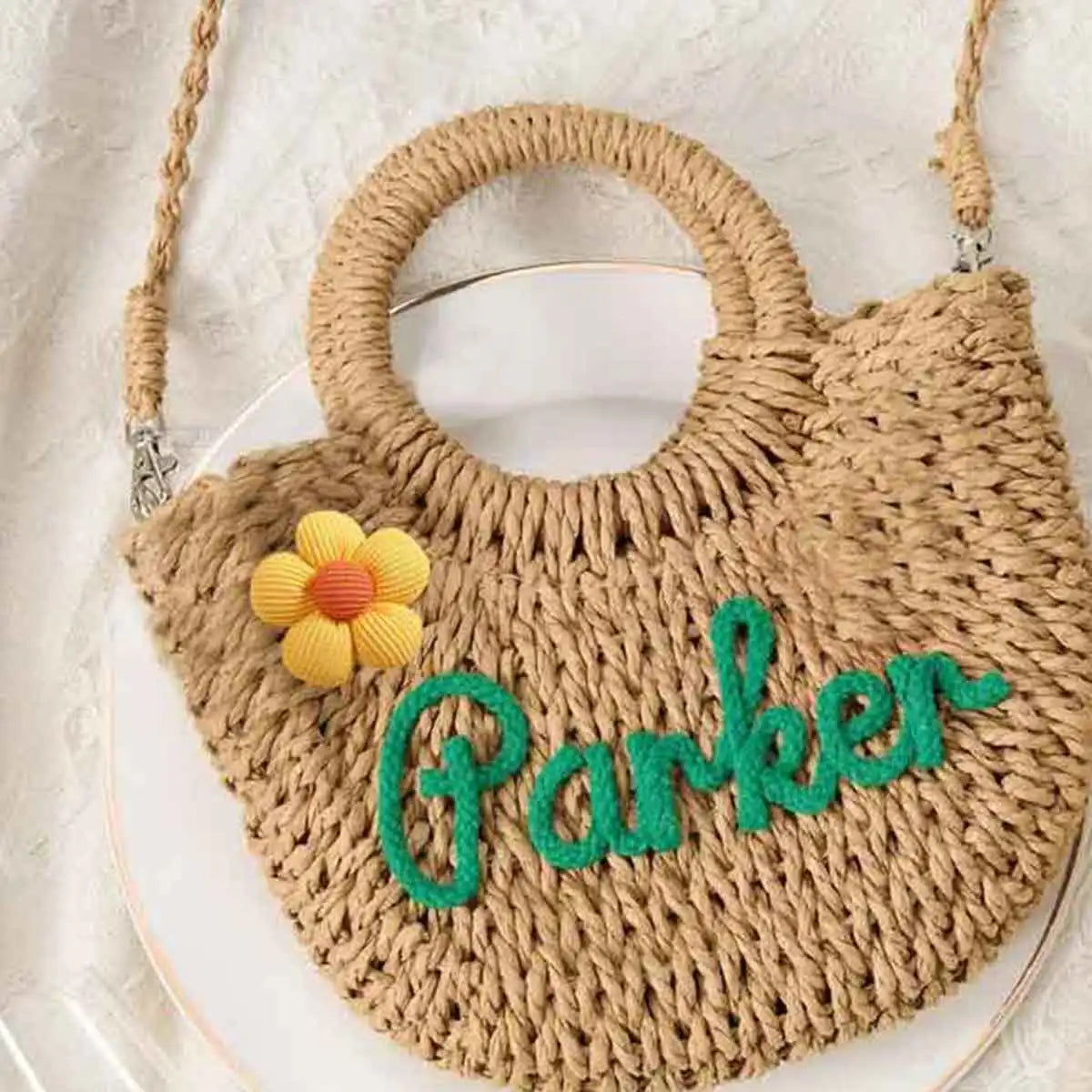 Pag - Raffia Clutch