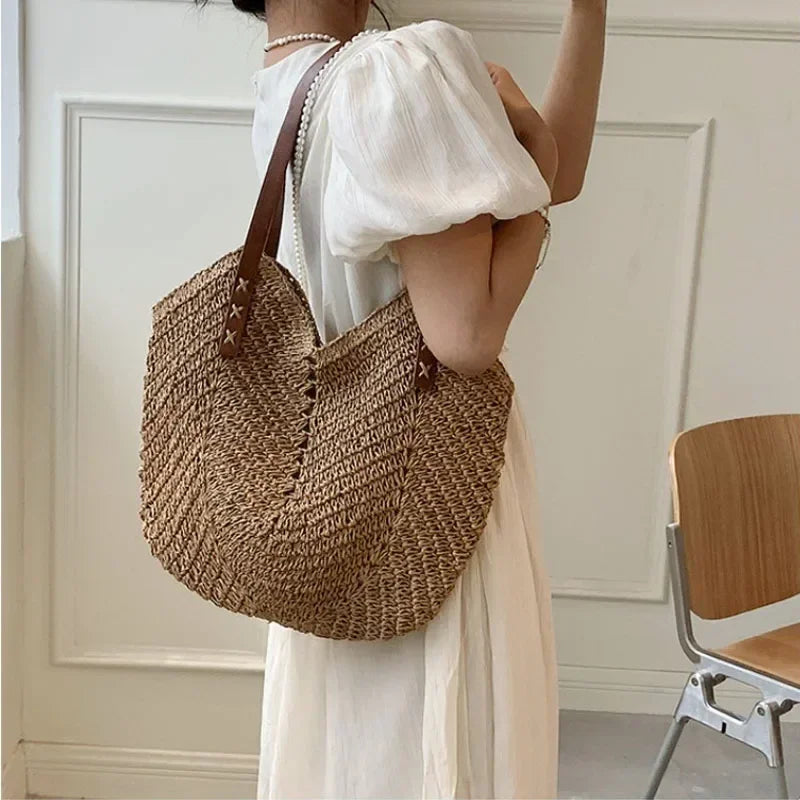 Zarautz - Raffia Bucket Bag