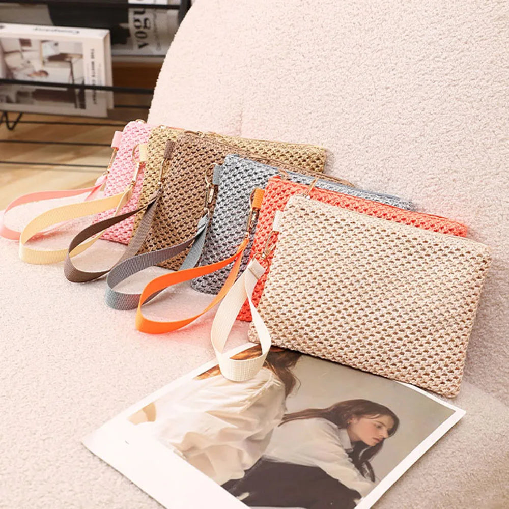 Ramatuelle - Straw Clutch