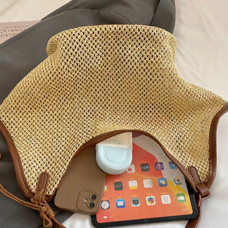 Nafplio - Straw Bucket Bag