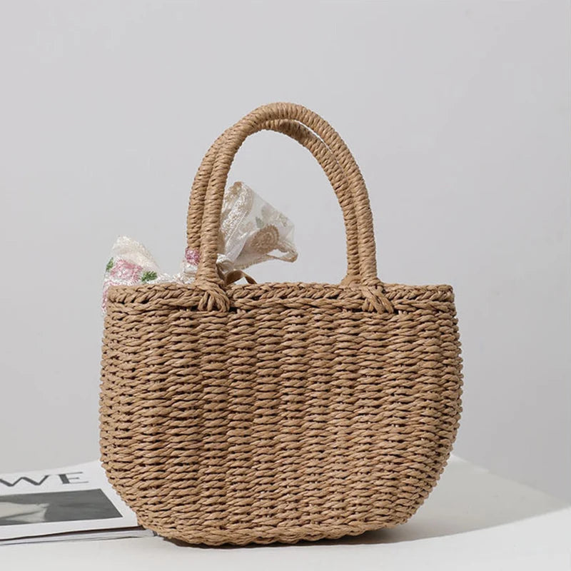 Zadar - Straw Bucket Bag
