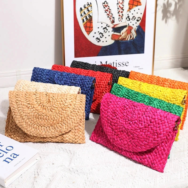 Conil - Straw Clutch
