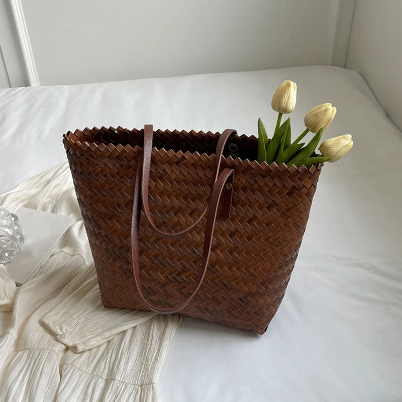 Kastellorizo - Woven Beach Bag in Brown