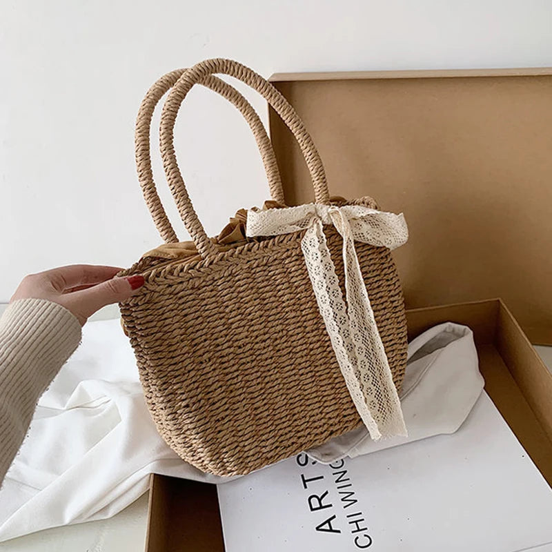 Zadar - Straw Bucket Bag