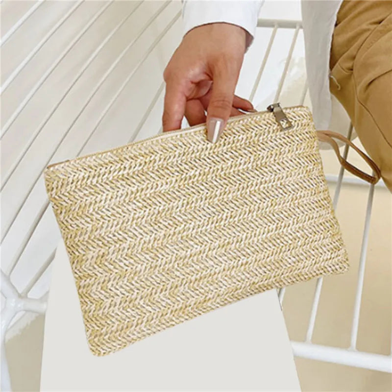 Vietri - Straw Clutch