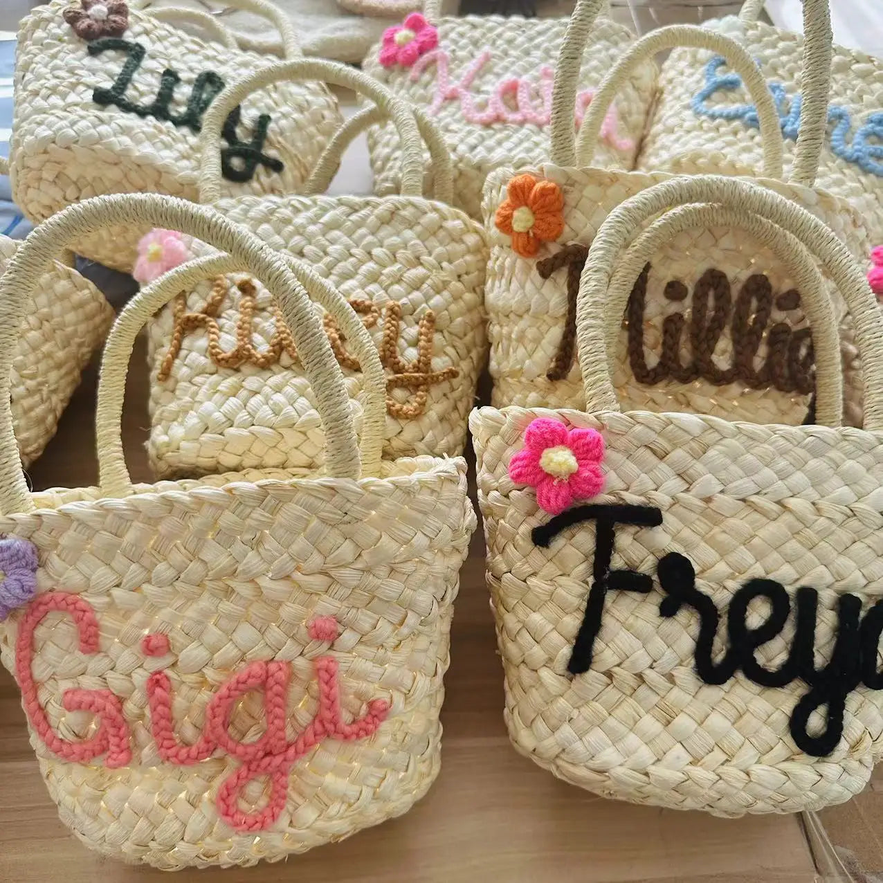Split - Straw Bucket Bag
