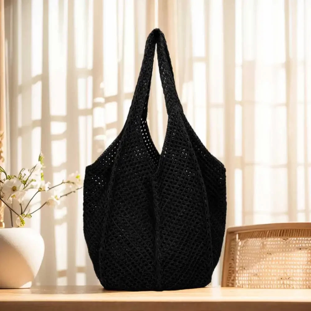Koroni - Rattan Clutch