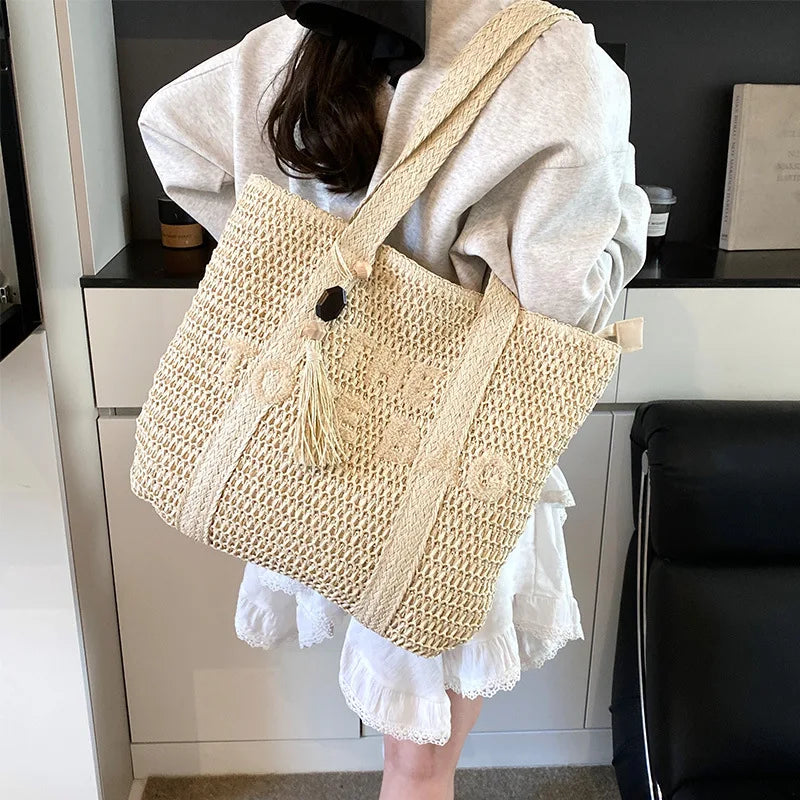 Cres - Straw Tote Bag