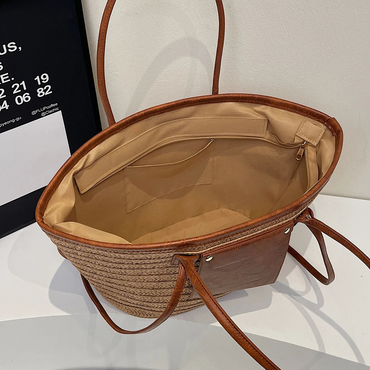 Lavagna - Straw Beach Tote
