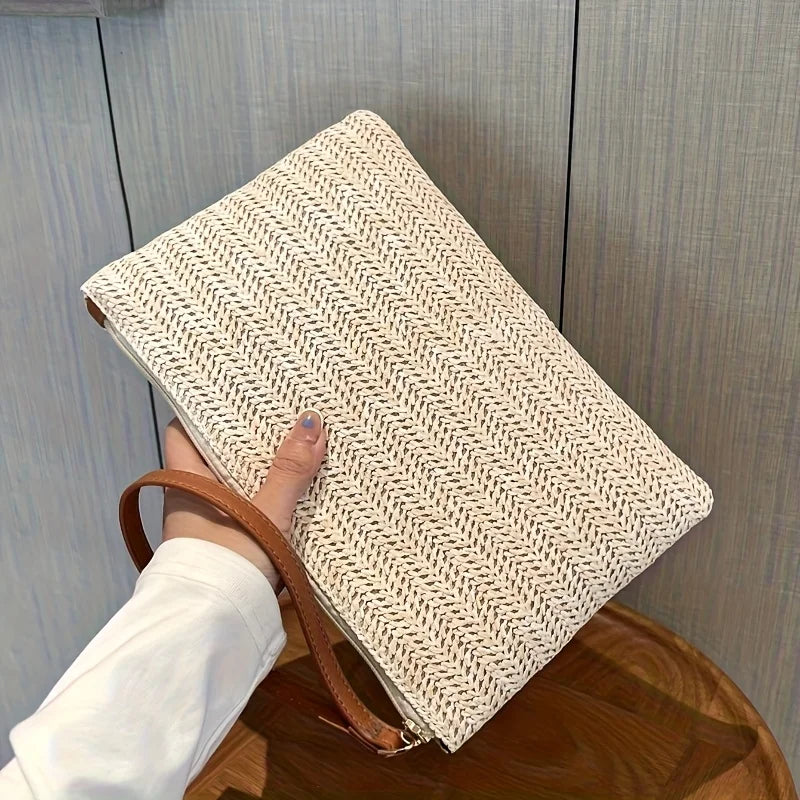 Noto - Straw Clutch