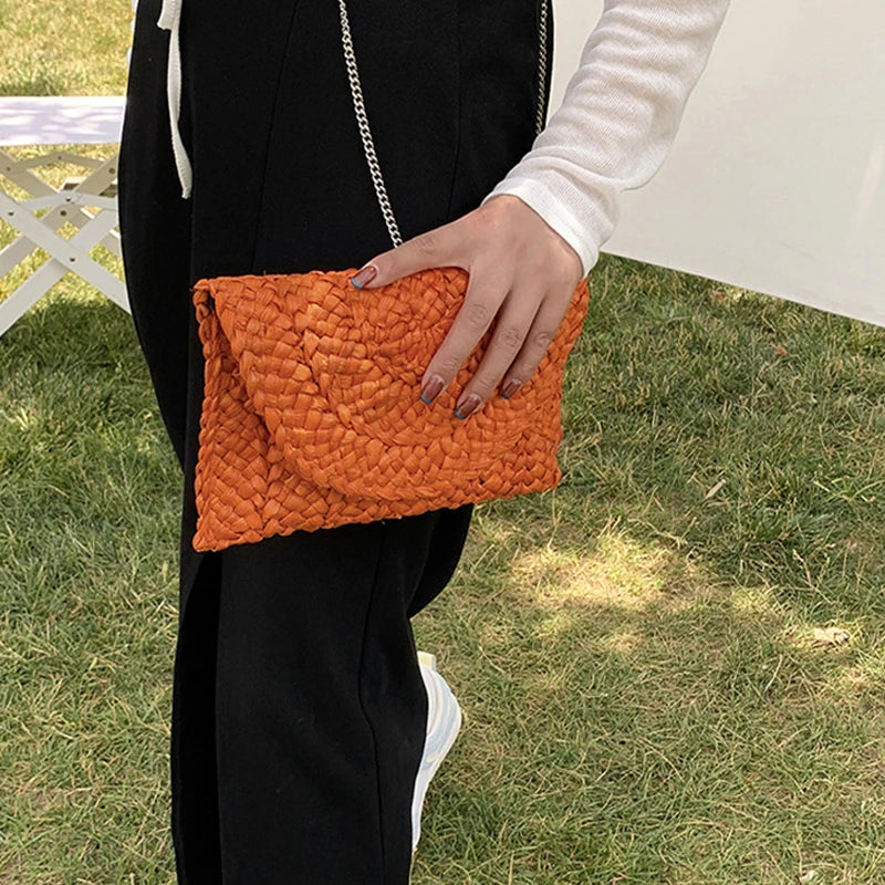 Mijas - Corn Husk Clutch