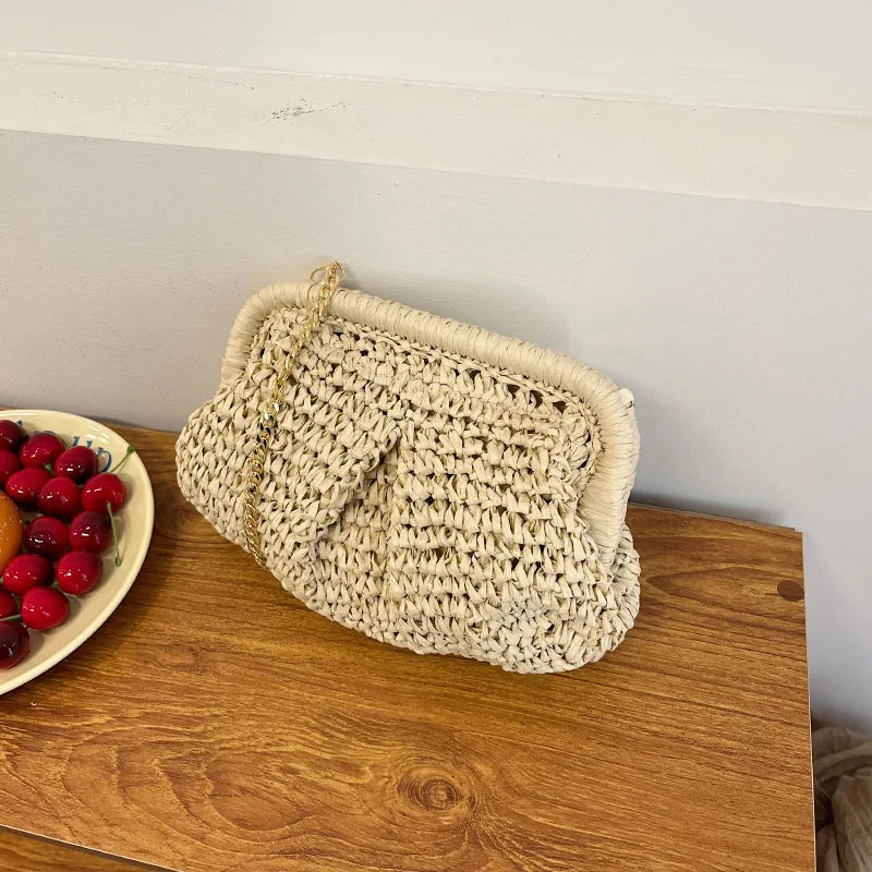 Llafranc - Straw Clutch