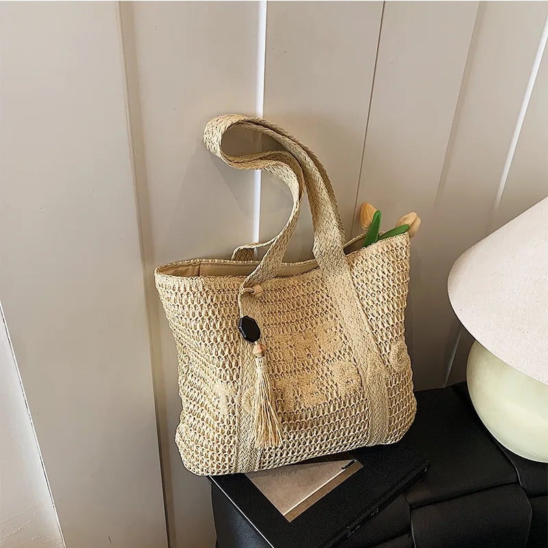 Cres - Straw Tote Bag
