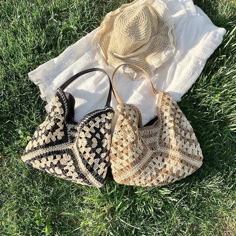 Vence - Straw Beach Tote in Black