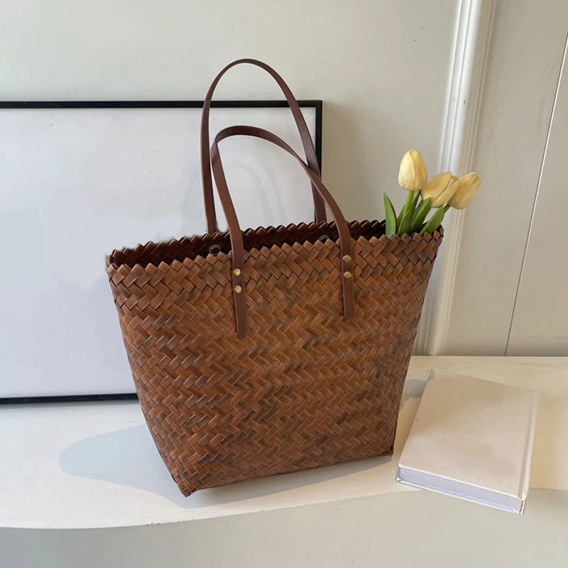Kastellorizo - Woven Beach Bag in Brown
