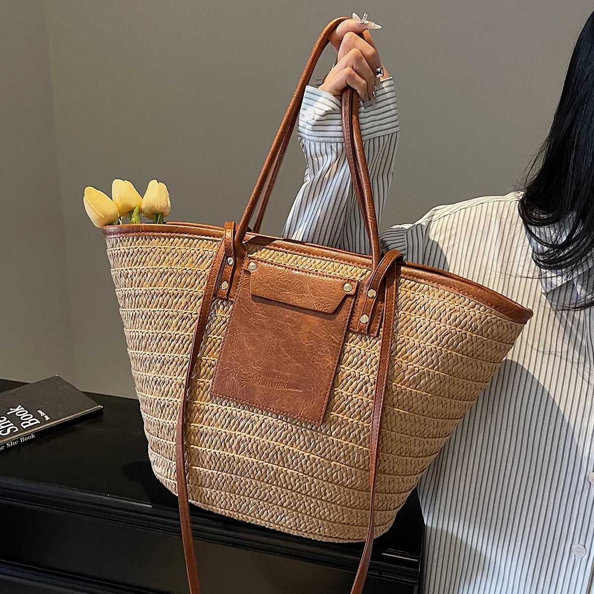 Lavagna - Straw Beach Tote