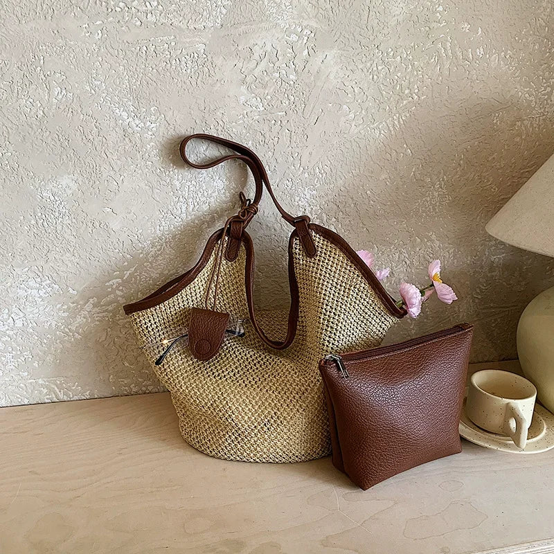 Nafplio - Straw Bucket Bag