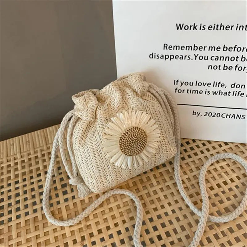 Spetses - Straw Clutch