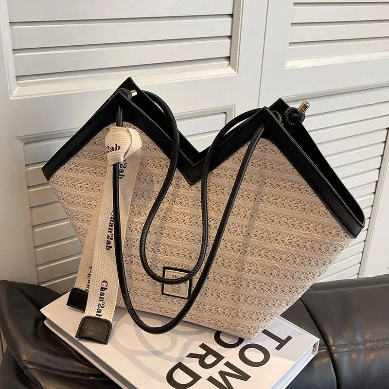 Pylos - Straw Bucket Bag