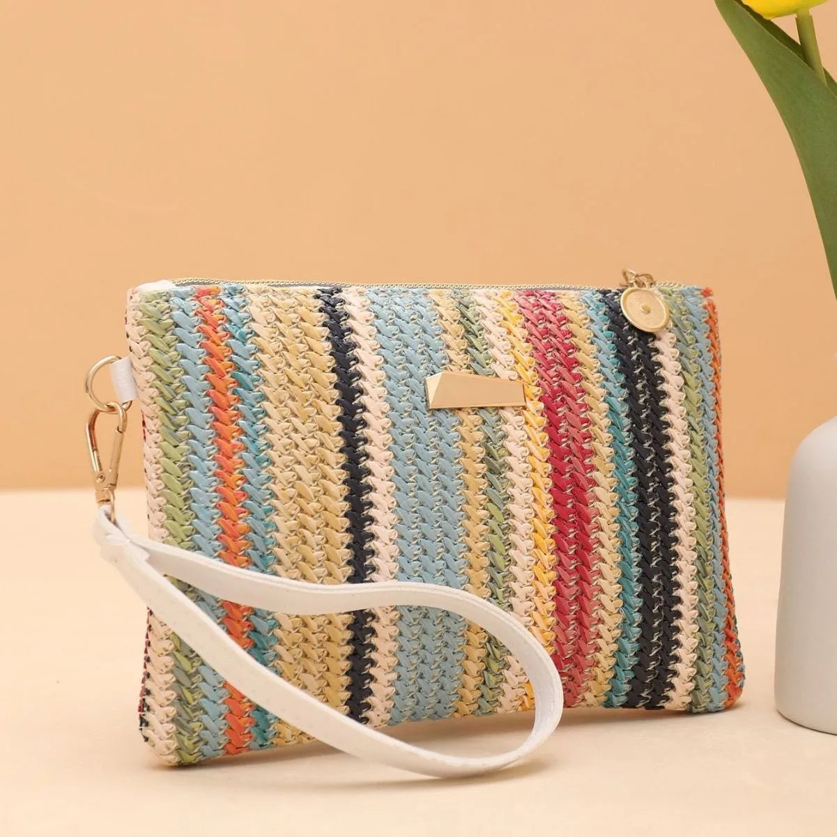 Naxos - Straw Clutch