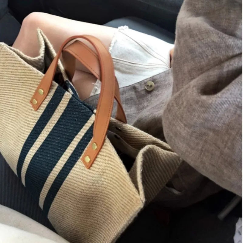 Calasetta - Straw Crossbody Bag in Black