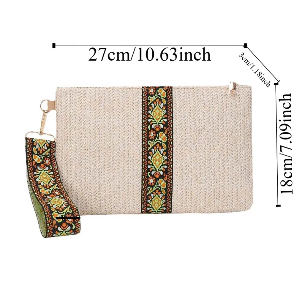 Valldemossa - Straw Clutch in Green And Beige