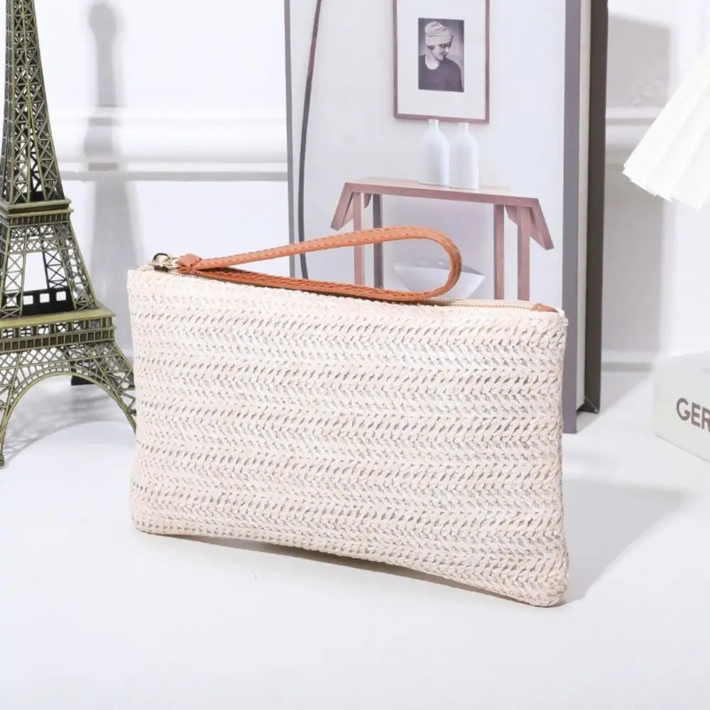 Milos - Straw Clutch