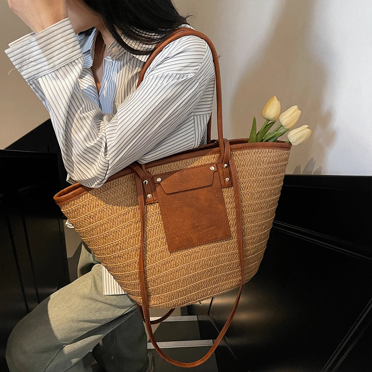 Lavagna - Straw Beach Tote
