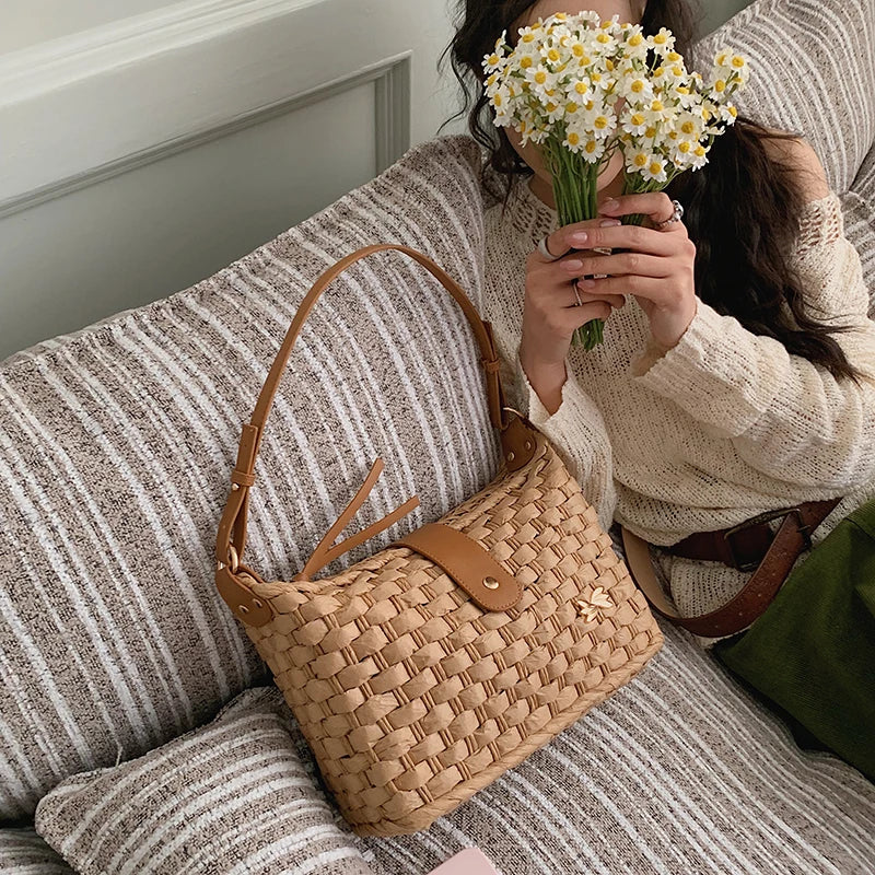 Mougins - Straw Clutch