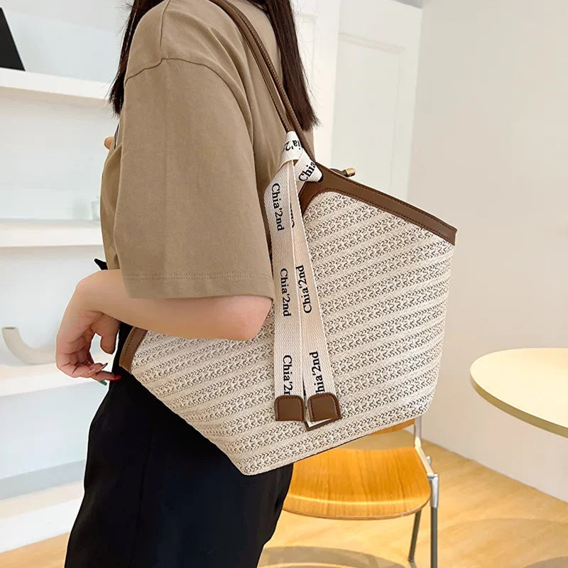 Pylos - Straw Bucket Bag
