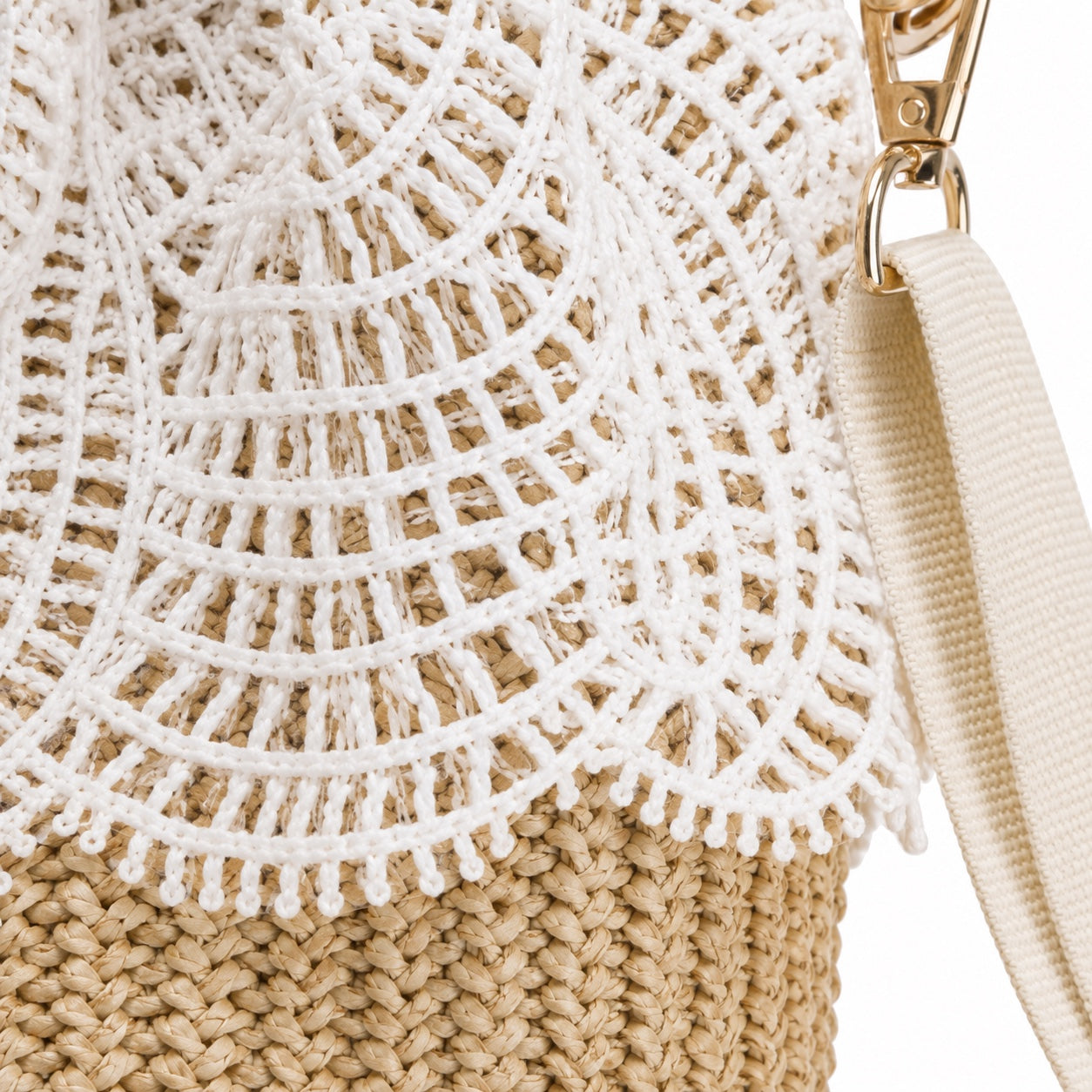 Alassio - Straw Crossbody Bag, close-up material detail