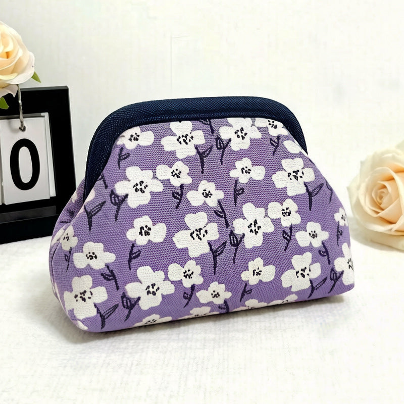 Nerja - Straw Clutch