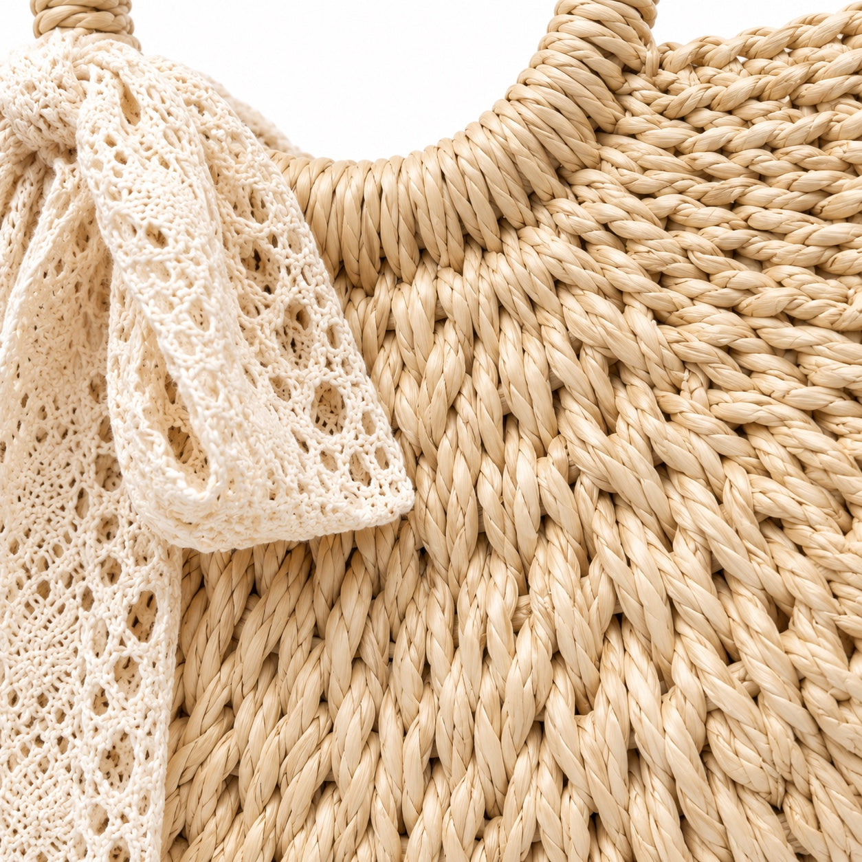 Cunda - Rattan Crossbody Bag, close-up material detail