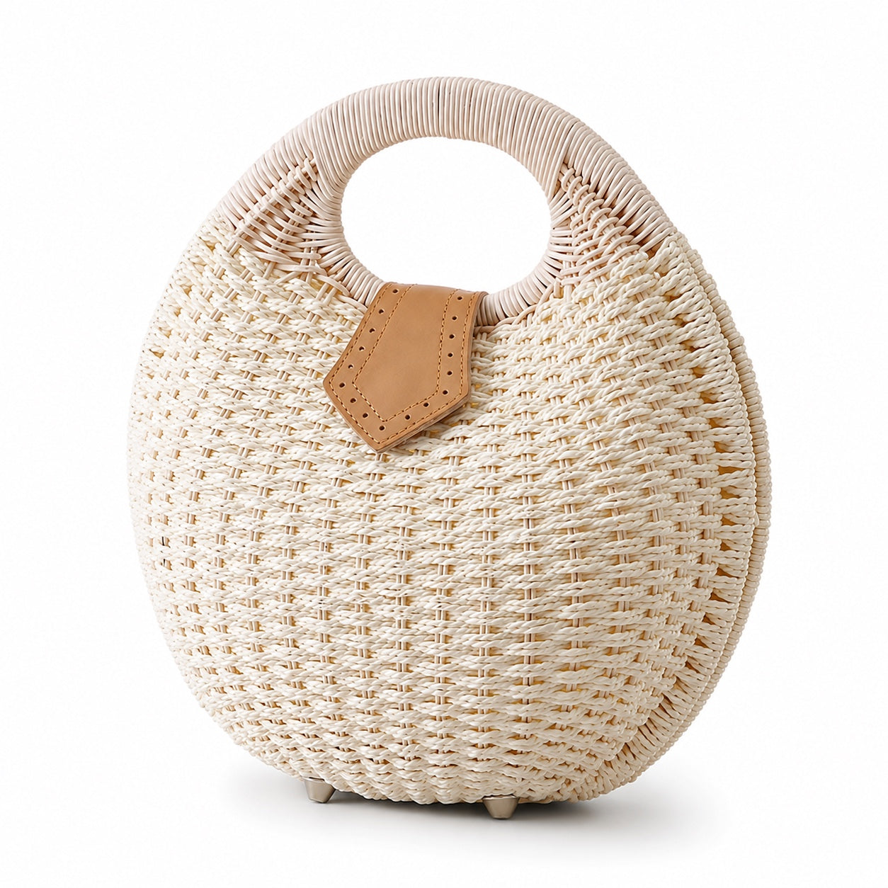 Hondarribia - Rattan Clutch, three-quarter front view