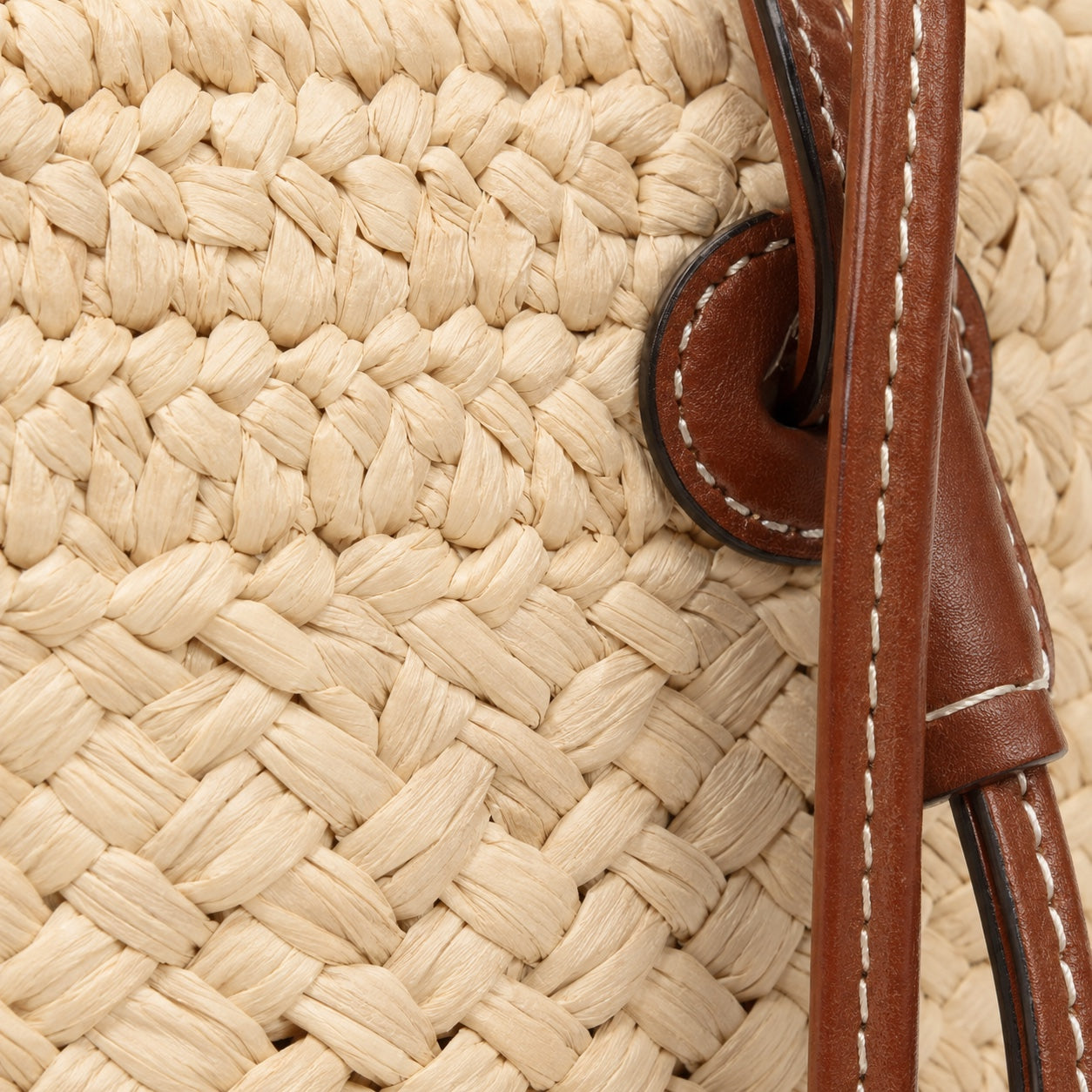 Pizzo - Straw Bucket Bag, close-up material detail