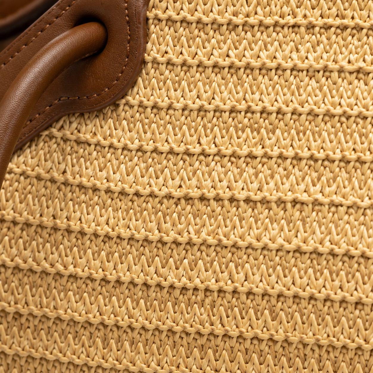 Pylos - Straw Bucket Bag, close-up material detail
