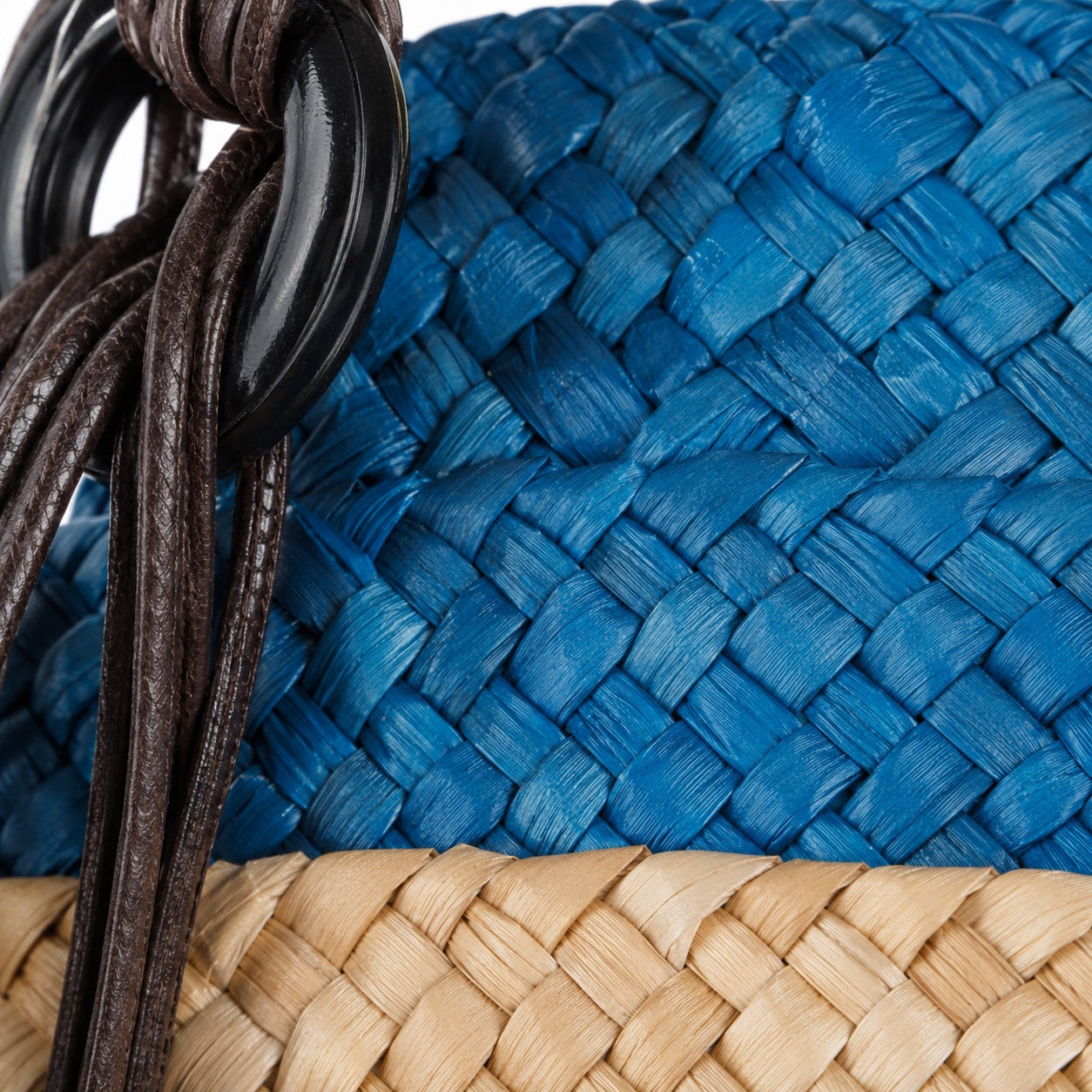 Sibenik - Straw Bucket Bag, close-up material detail