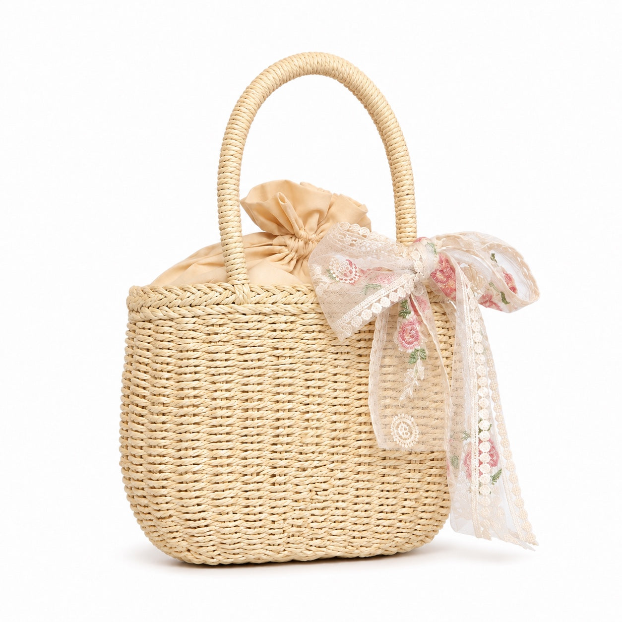 Zadar - Straw Bucket Bag, three-quarter front view